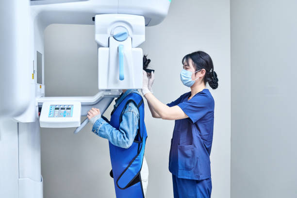 Best Emergency Tooth Extraction in Oak Bluffs, MA